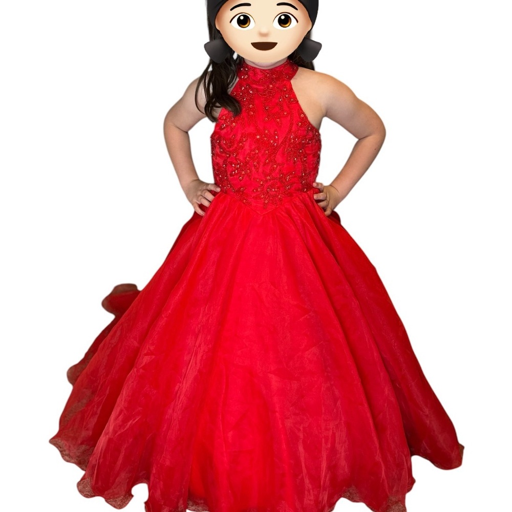 Girls pageant dress sz 6 OMC